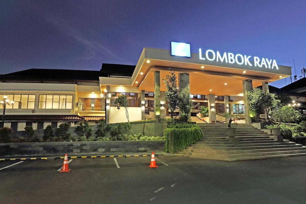 Lombok Raya Hotel Mataram Zewnętrze zdjęcie