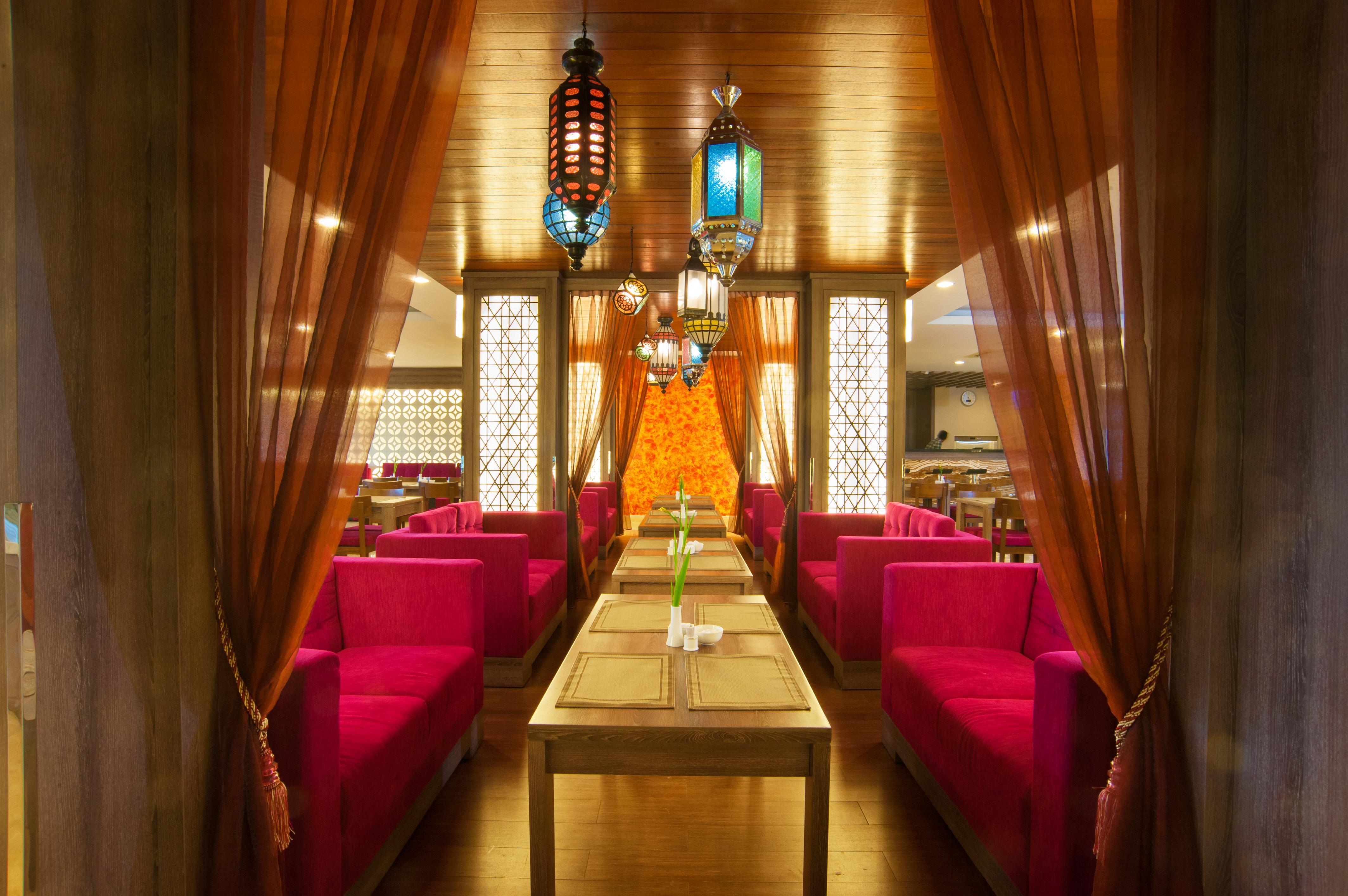 Lombok Raya Hotel Mataram Zewnętrze zdjęcie