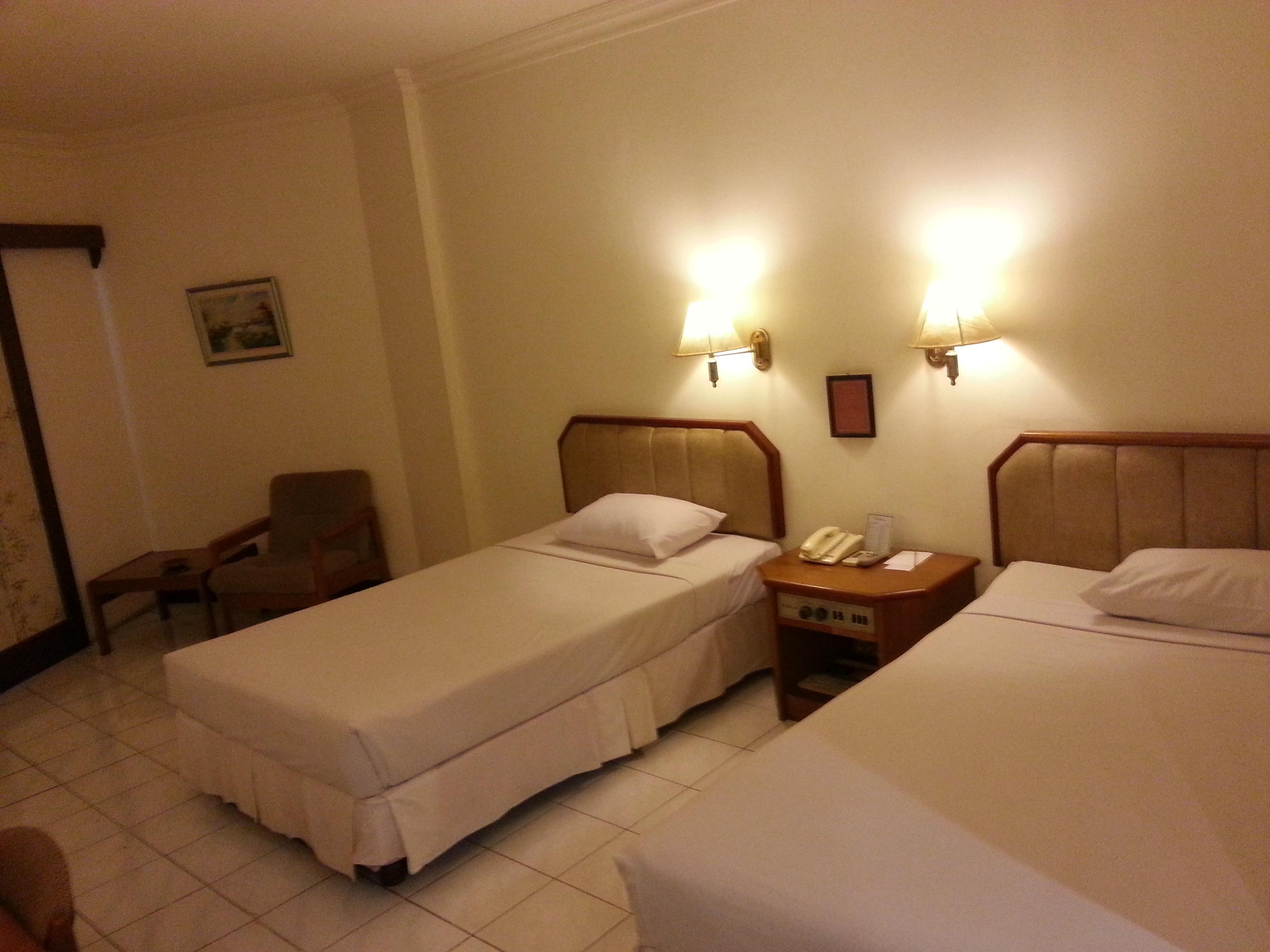 Lombok Raya Hotel Mataram Zewnętrze zdjęcie