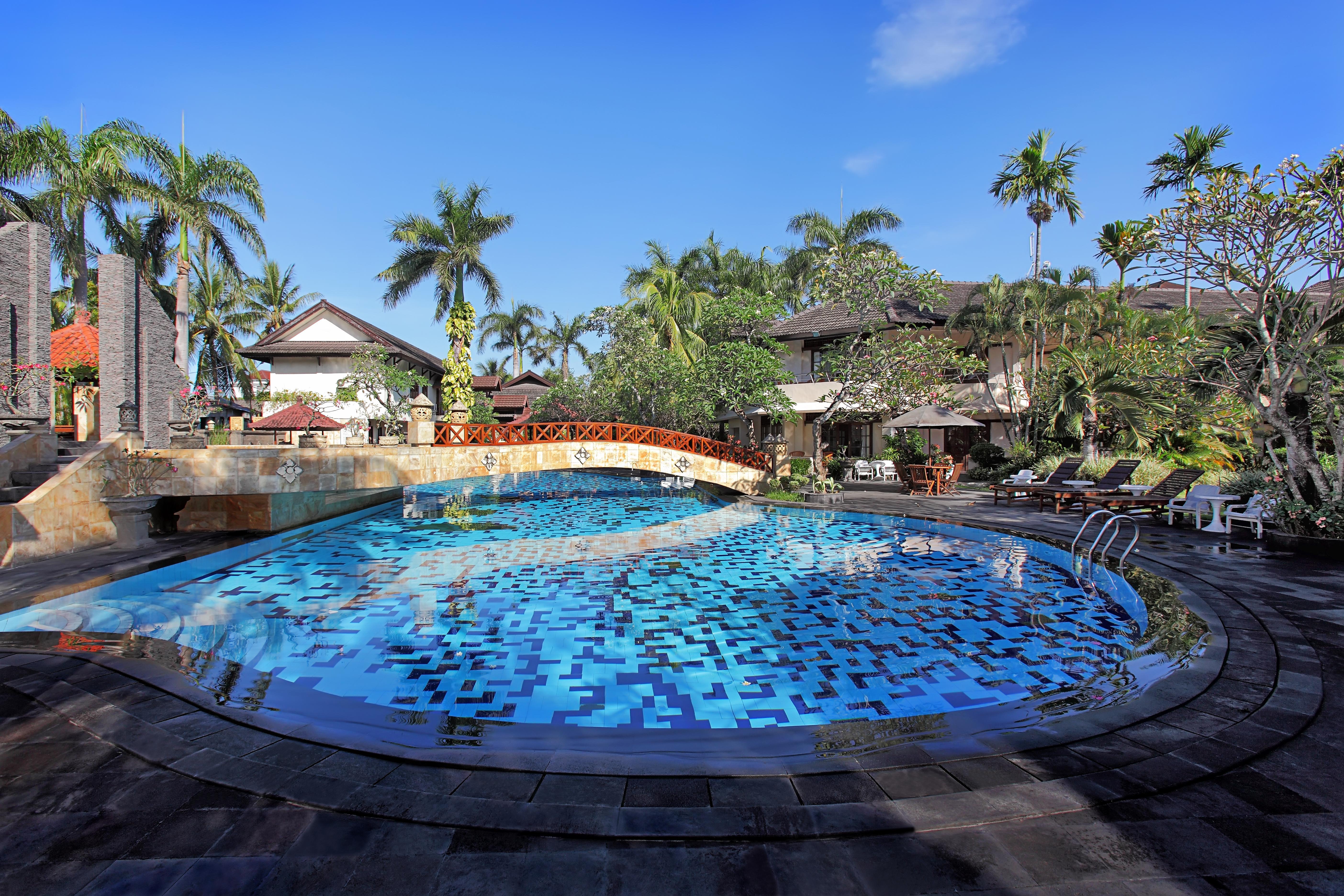 Lombok Raya Hotel Mataram Zewnętrze zdjęcie