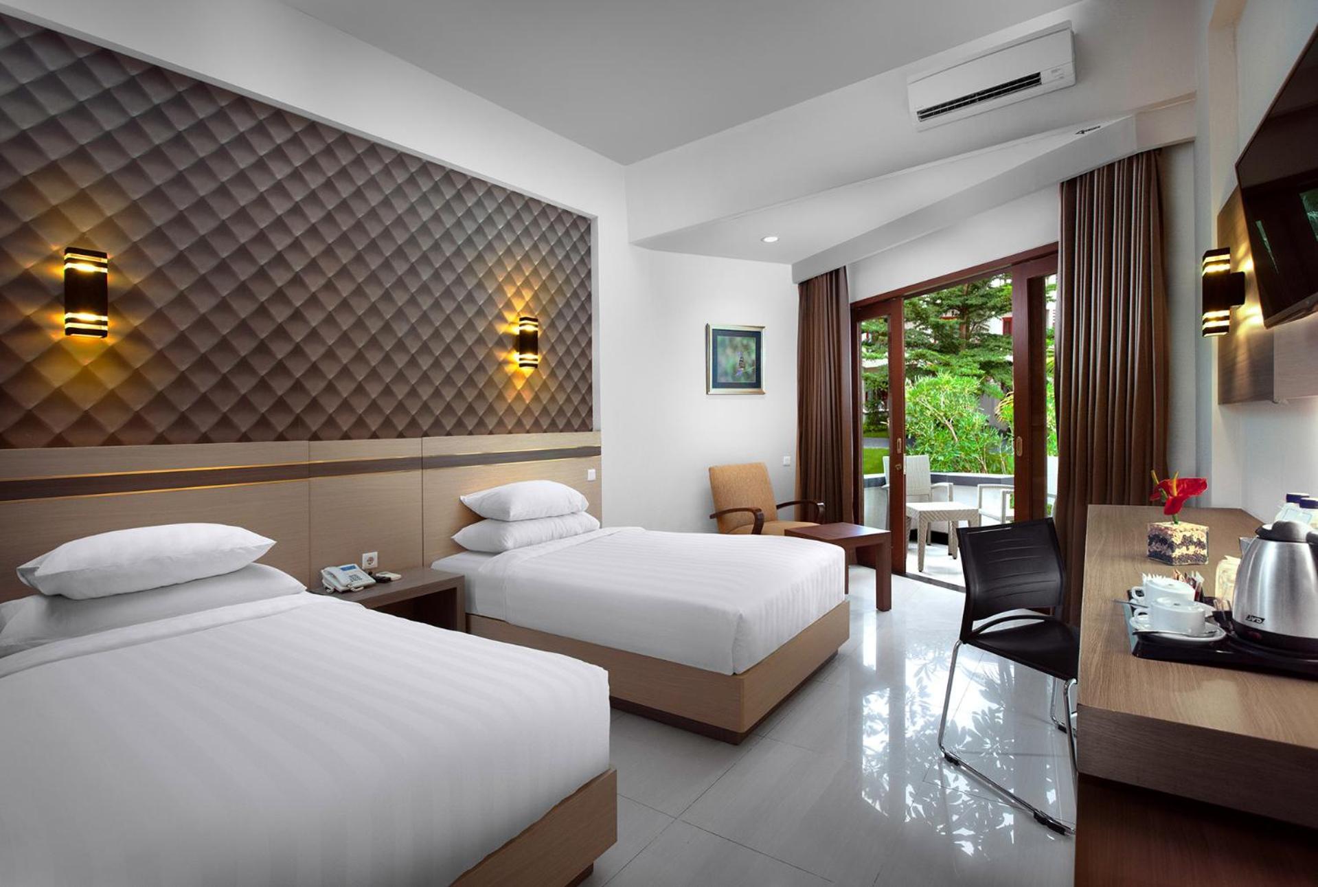Lombok Raya Hotel Mataram Zewnętrze zdjęcie