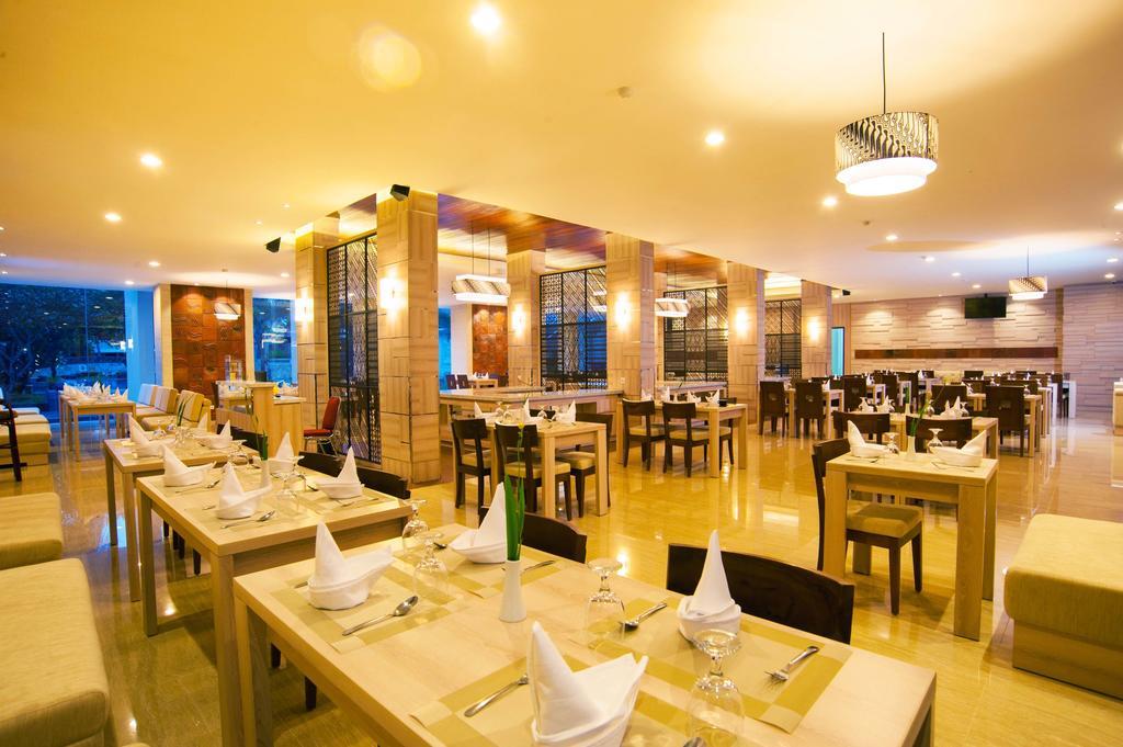 Lombok Raya Hotel Mataram Zewnętrze zdjęcie